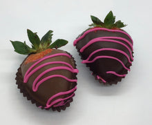 Load image into Gallery viewer, Dipped Strawberries (Shipping not available, store pick-up only)
